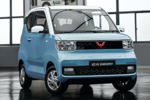 Hong Guang Mini EV، سيارة صغيرة تحقق أعلى المبيعات عالمياً.